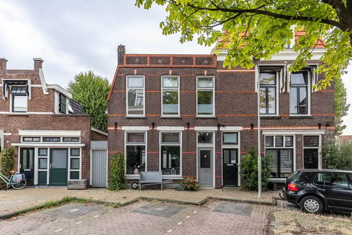 Photo of property Schoolstraat 8, Sneek