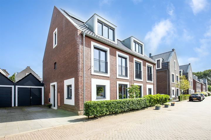 Schoolweg 22 in Ouderkerk aan de Amstel