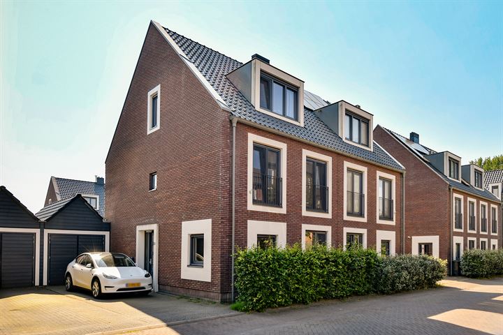 Schoolweg 30 in Ouderkerk aan de Amstel