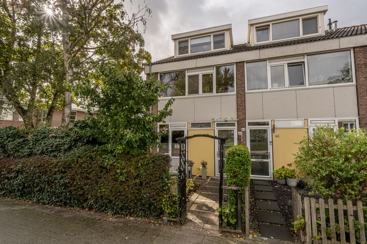 Schoonveld 64 in Rotterdam