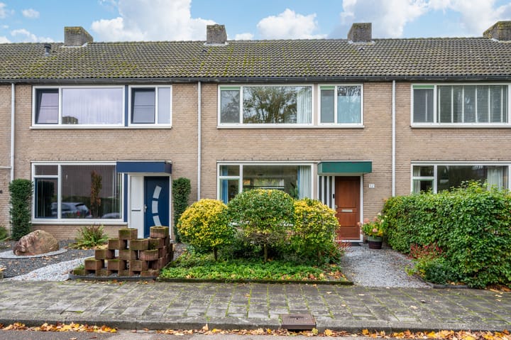 Photo of property Schopenhauerstraat 52, Apeldoorn