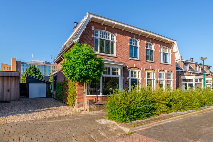 Schoudermantel 14 in Bunnik
