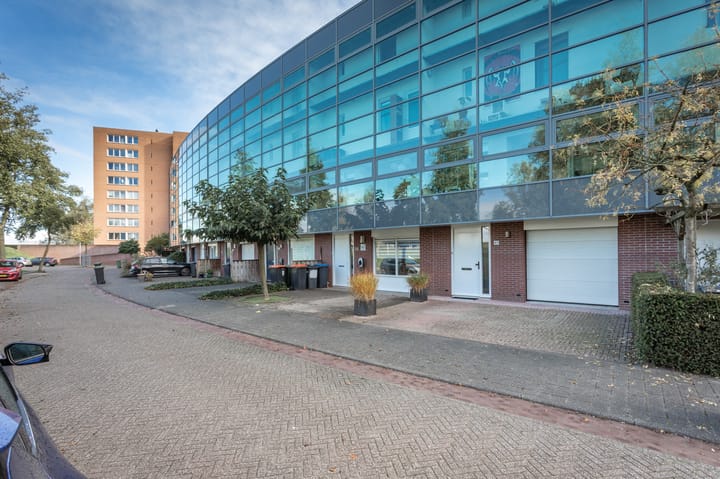 Schout Dicbierlaan 51 in 's-Hertogenbosch