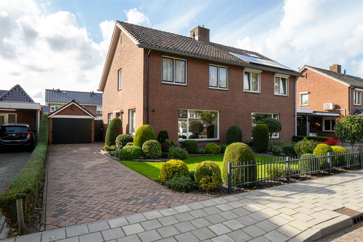 Schout Doddestraat 36 in Vriezenveen