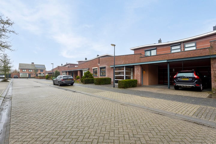 Schout Lieshoutstraat 23 in Vlijmen