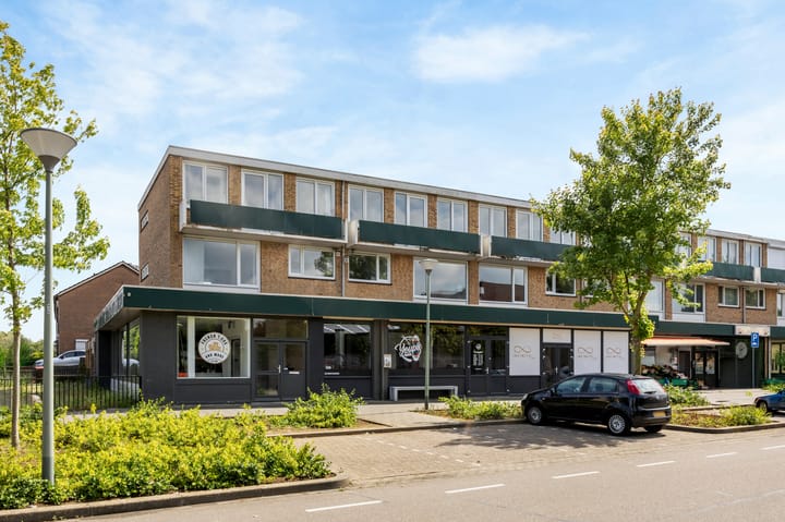 Schout Offermanstraat 60E in Roermond