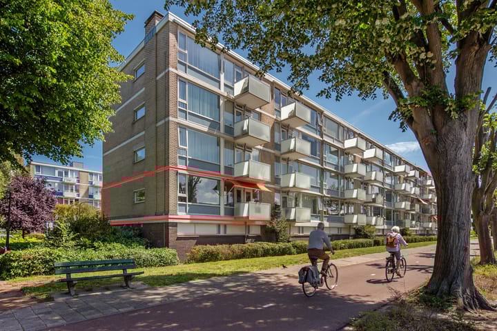 Schout Van Eijklaan 2 in Leidschendam