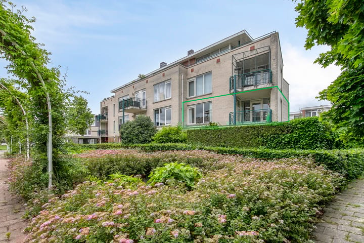 Photo of property Schout van Herenthalsplein 26, 's-Hertogenbosch