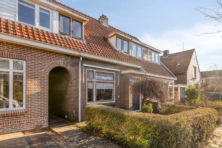 Schoutenbosch 44 in Castricum