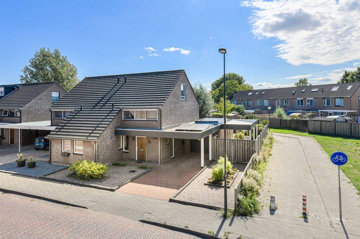 Schoutenlaan 30 in Geertruidenberg