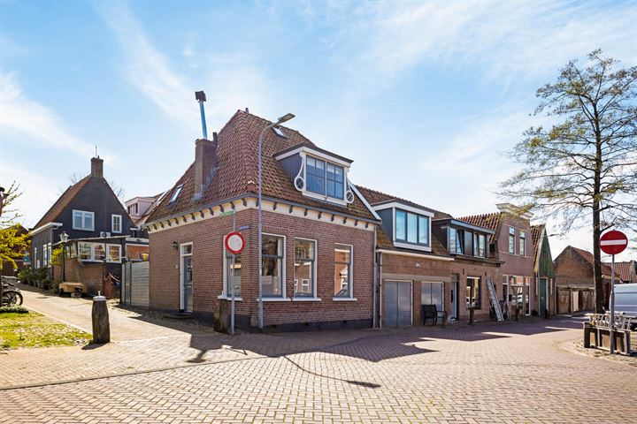 Schoutensteeg 1 in Medemblik