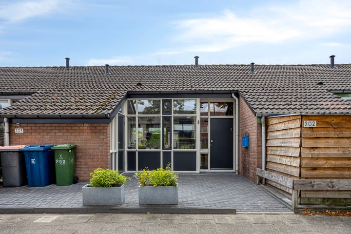 Schoutenveld 202 in Apeldoorn