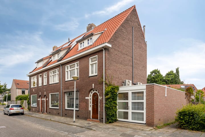 Schouwbroekseweg 26A in Eindhoven
