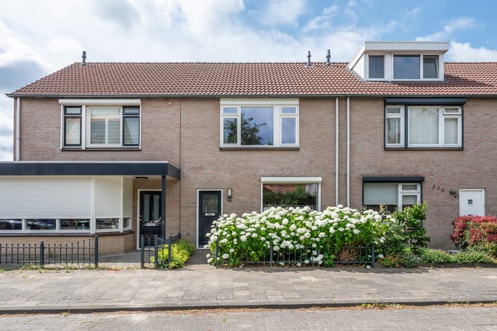Schouwbroekseweg 45 in Eindhoven