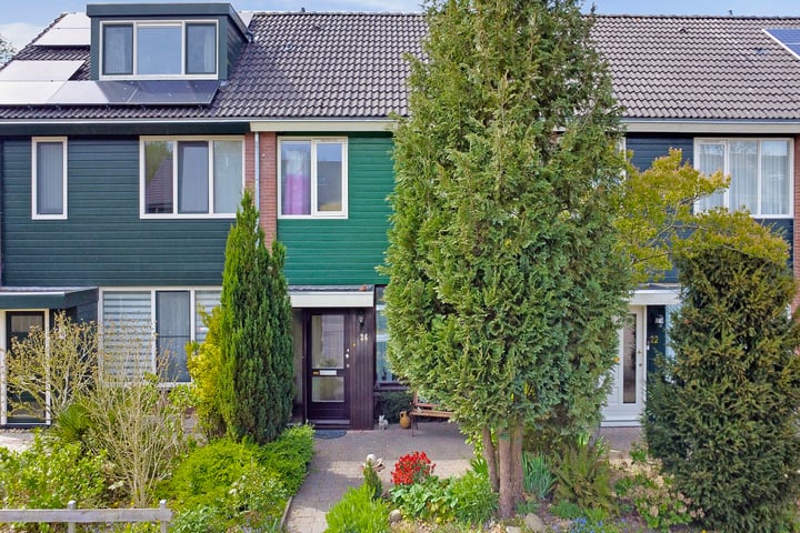 Schouwschuit 24 in Grootebroek