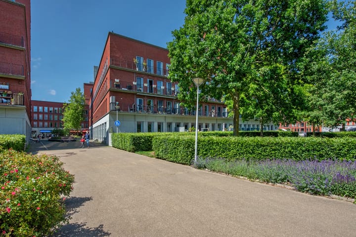 Schrabber 52 in 's-Gravenhage