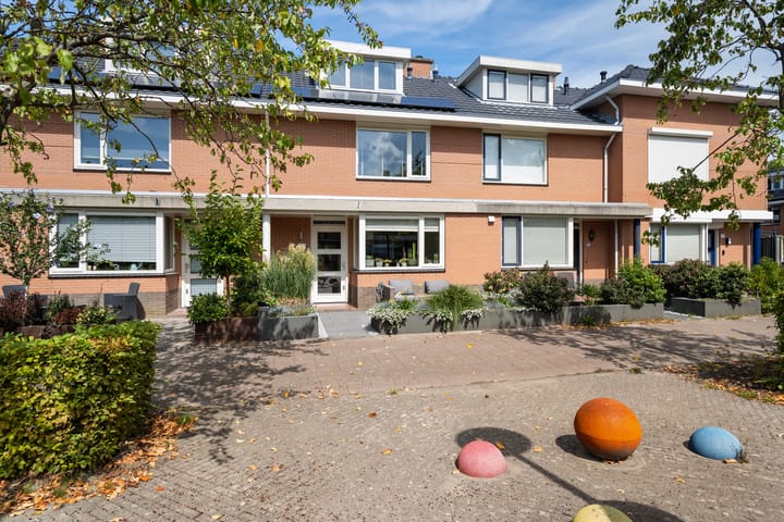 Schrijnwerkerij 27 in Barendrecht