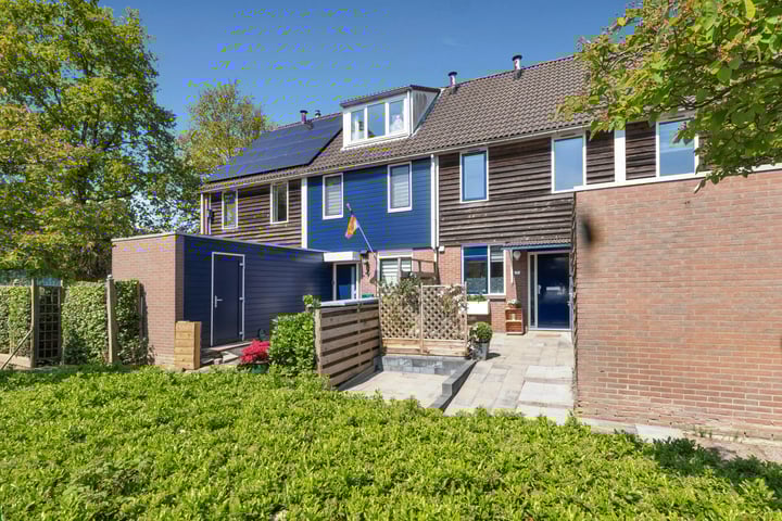 Schrijnwerkerstraat 77 in Schiedam