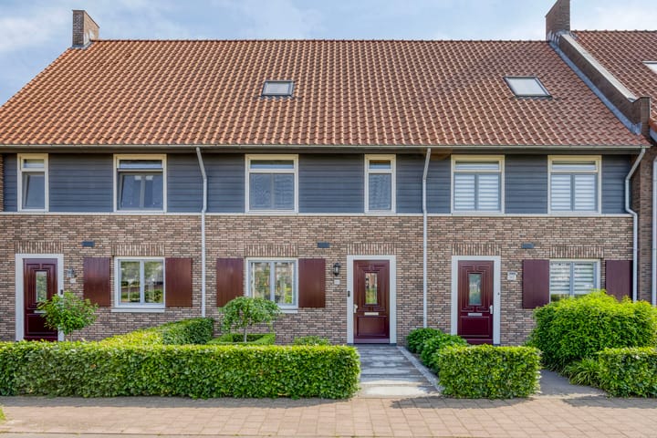Schrijvershoeve 82 in Helmond