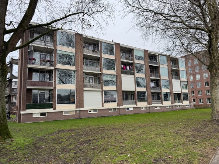 Schrijverspark 175 in Veenendaal foto