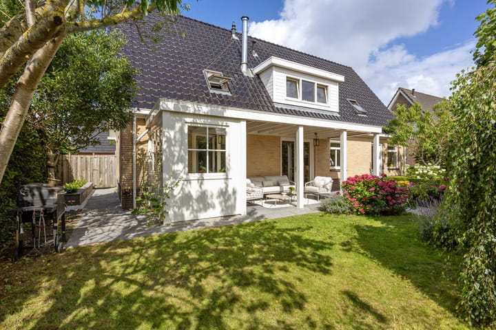 Photo of property Schuitenzand 16, Harlingen