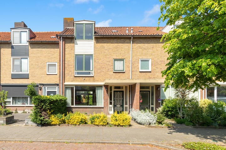 Schulpweg 13 in Velsen-Noord