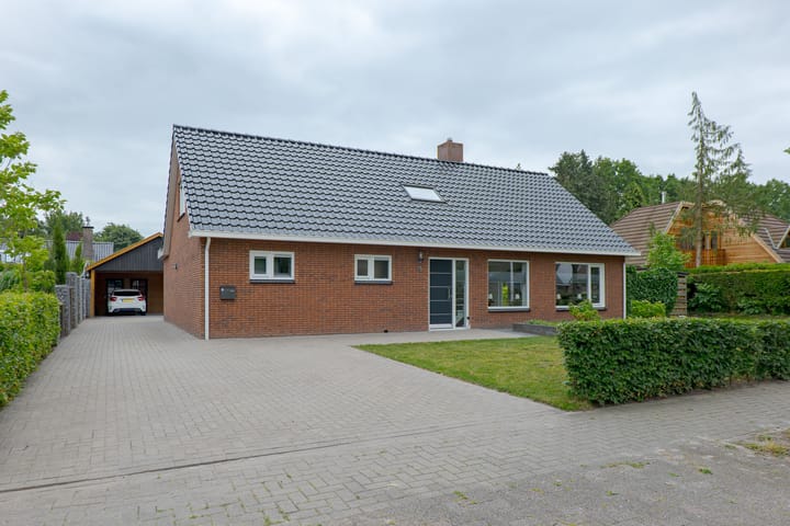 Schultestraat 13 in Borger