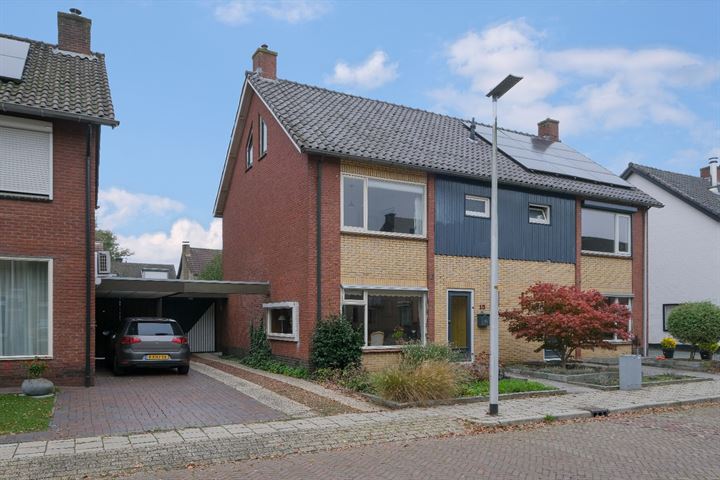 Schumannstraat 15 in Almelo