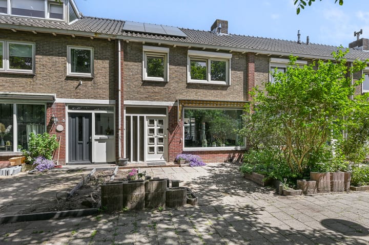 Schumannstraat 6 in Heemskerk