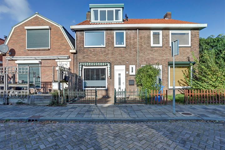 Schuytstraat 95 in Pernis Rotterdam