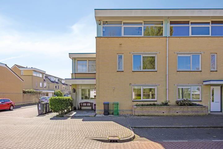 Schweitzerlaan 65 in Amstelveen