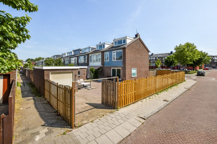 Schweitzerplein 1 in Gouda