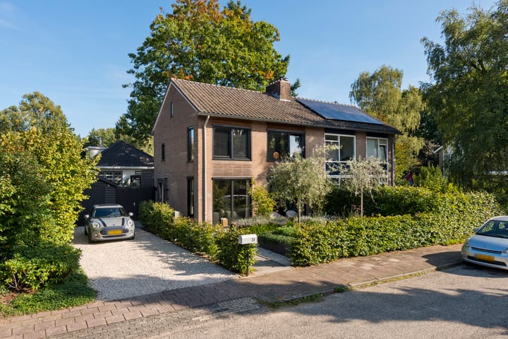 Secretaris Kuitstraat 24 in Oosterbeek foto
