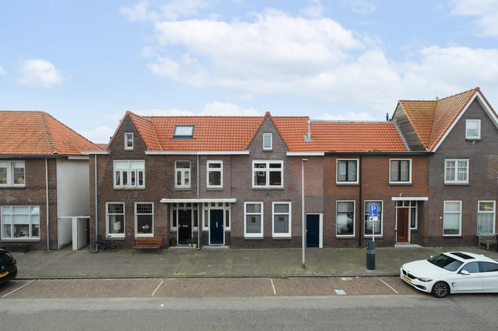 Secretaris Varkevisserstraat 69, Katwijk Photo of property Secretaris Varkevisserstraat 69, Katwijk
