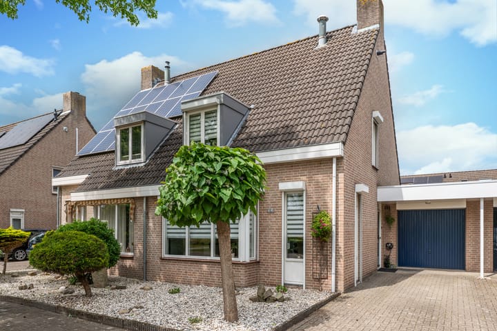 Photo of property Seinelaan 32, Son en Breugel
