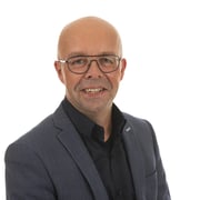 Foto van Serge van den Brekel, NVM Register Makelaar bij Hendriks Makelaardij Tilburg