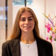 Foto van Shana Hak, NVM Assistent-makelaar bij Level2 Makelaars