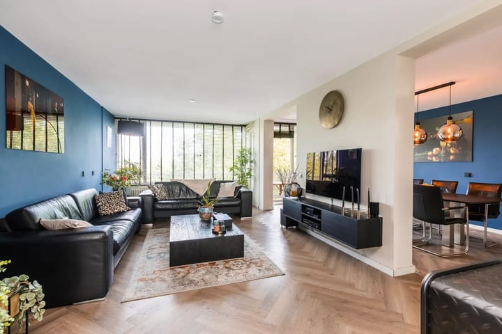 Photo of property Sibeliusplein 110, Schiedam