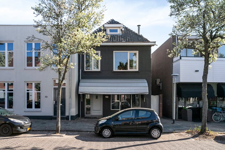 Photo of property Sibeliusstraat 50, Bergen op Zoom