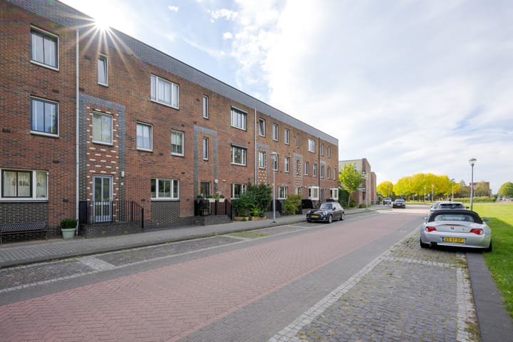 Siciliano 7 in Nieuw-Vennep