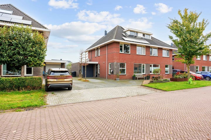 Sien Jensemalaan 29 in Winsum
