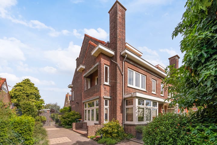 Sijzenlaan 61 in 's-Gravenhage