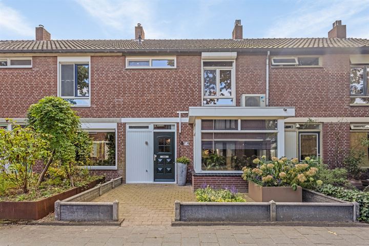 Sijzenstraat 4 in Helmond