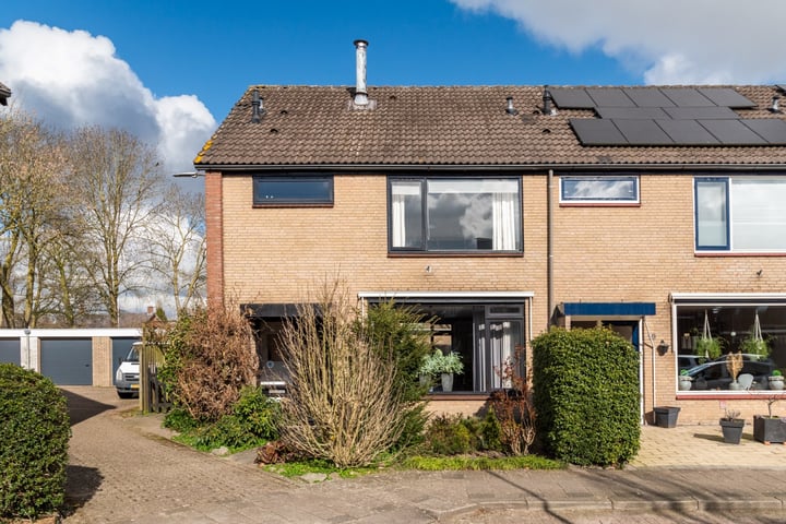 Photo of property Silvanusstraat 12, Kesteren