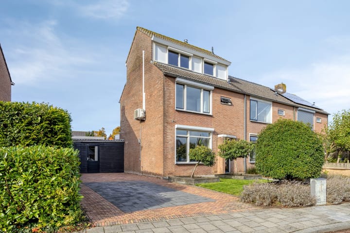 Simon Johannesstraat 32 in IJsselmuiden Foto