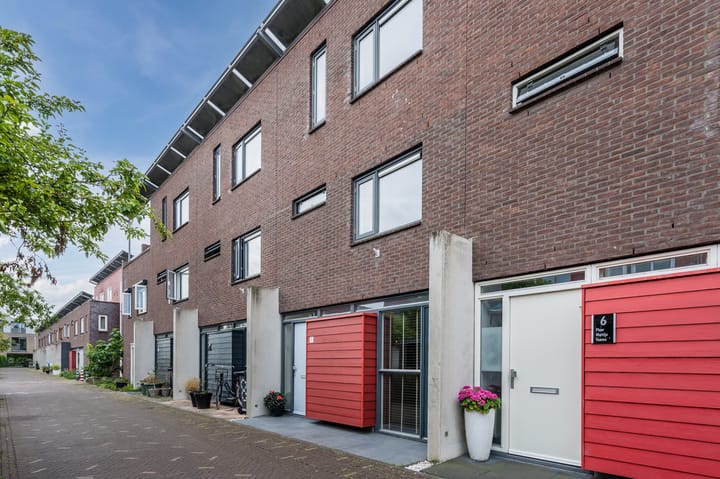 Photo of property Simon van Ooststroomhof 7, Oegstgeest