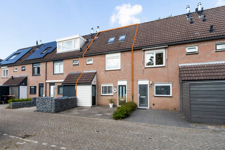 Photo of property Simon Vestdijk-erf 112, Dordrecht
