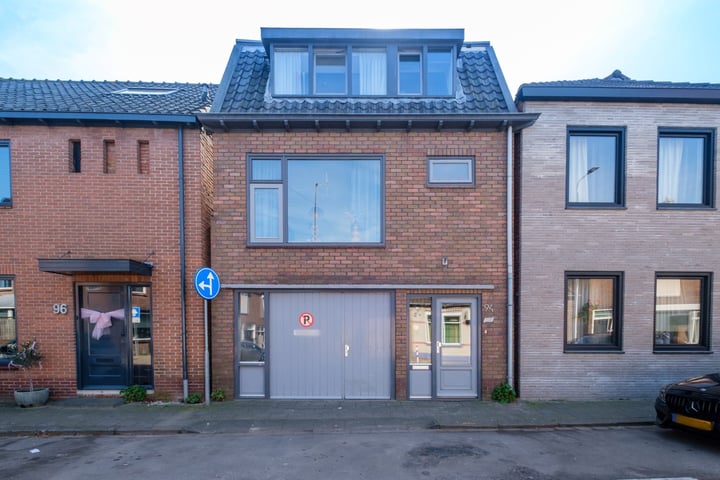 Photo of property Simondsstraat 94, Genemuiden