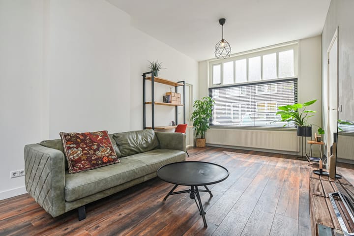 Photo of property Simonsstraat 6, Delft