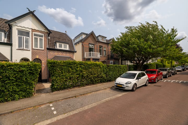 Singel 124 in Bussum